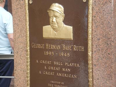 Imagen Thumbnail para monument park babe ruth.jpg